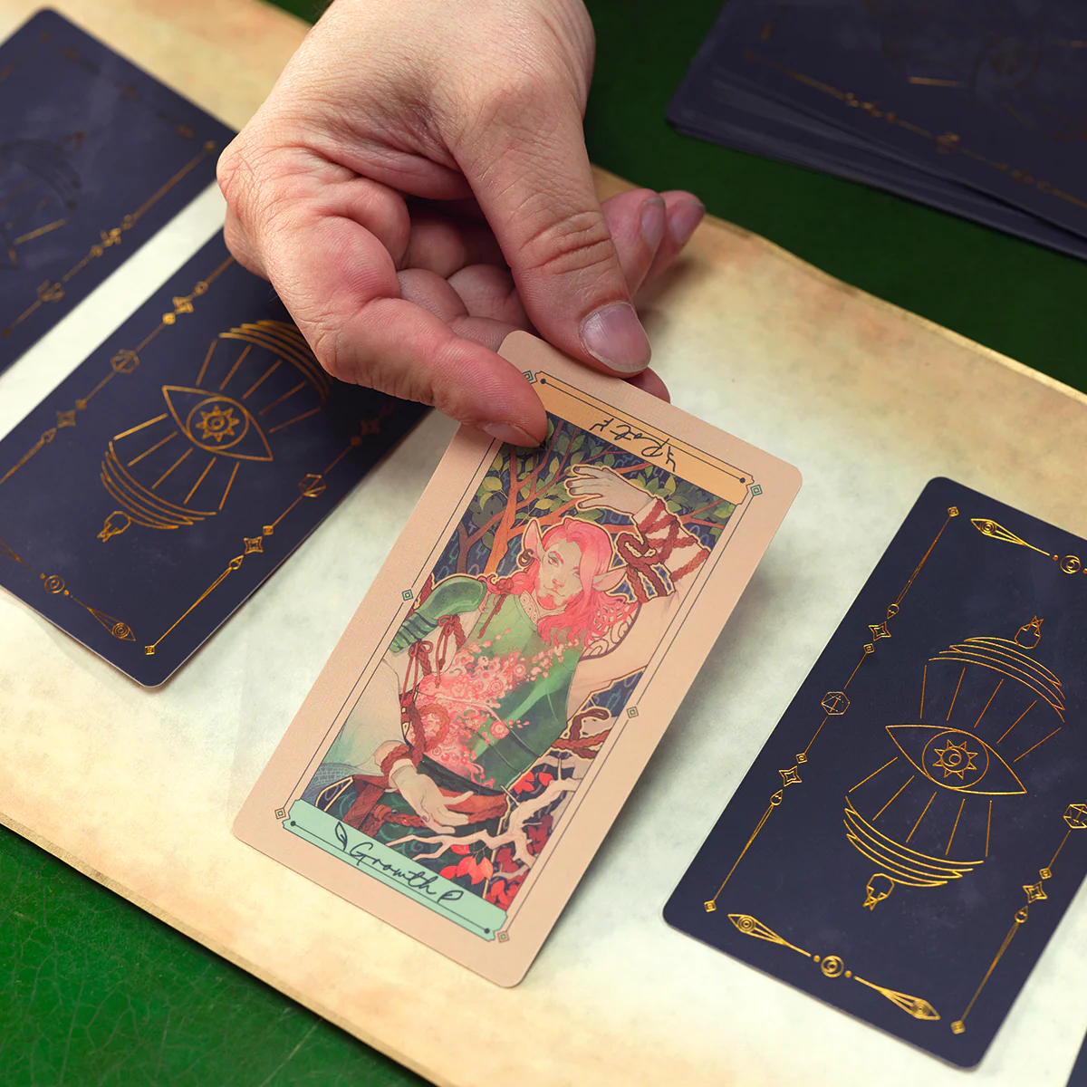 Mollymauk Tealeaf (and Jester Lavorre) Oracle of the Moon Deck - Image 8