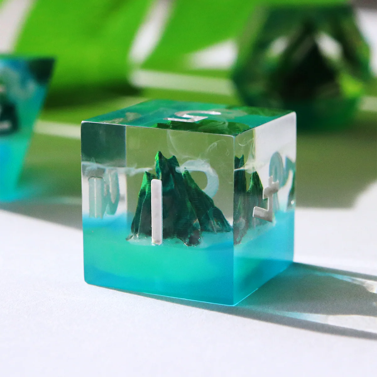 The Shattered Teeth Dice Set - Image 5